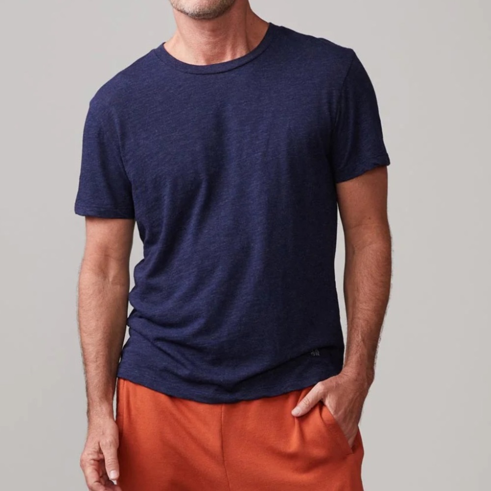 NWT- MONROW Textured Tri-Blend Relaxed Crew Tee Shirt Navy Blue